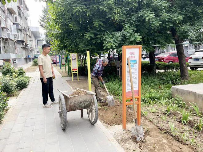 社区便民晾衣杆让居民省心省力→k8凯发网站晾晒有去处顺义这(图5)
